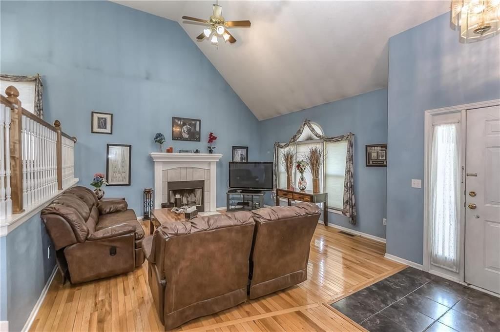 7403 N Wallace Avenue — photo 6