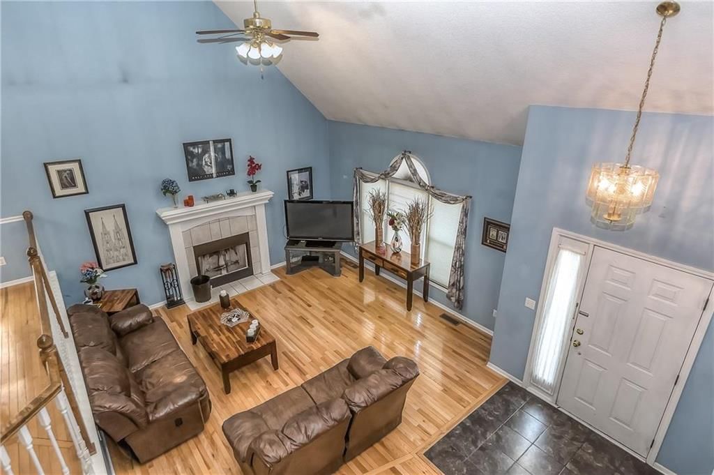 7403 N Wallace Avenue — photo 8