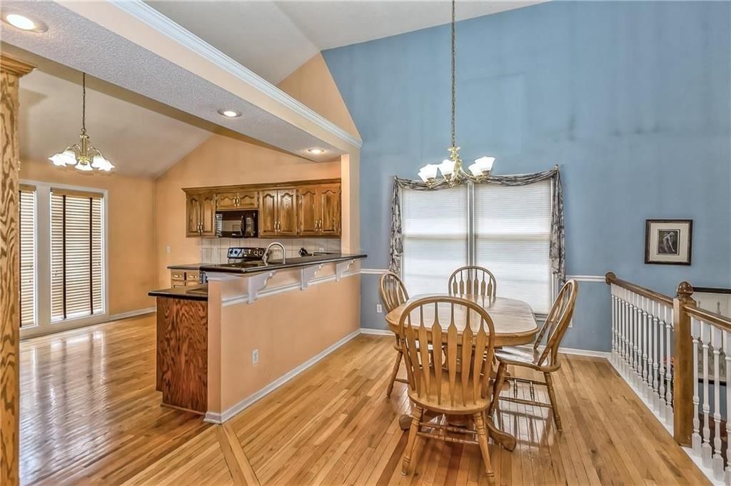 7403 N Wallace Avenue — photo 10
