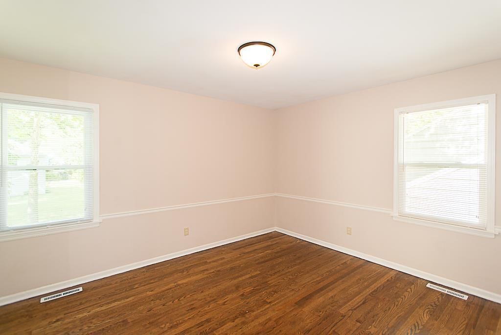9812 W 100th Street — photo 11