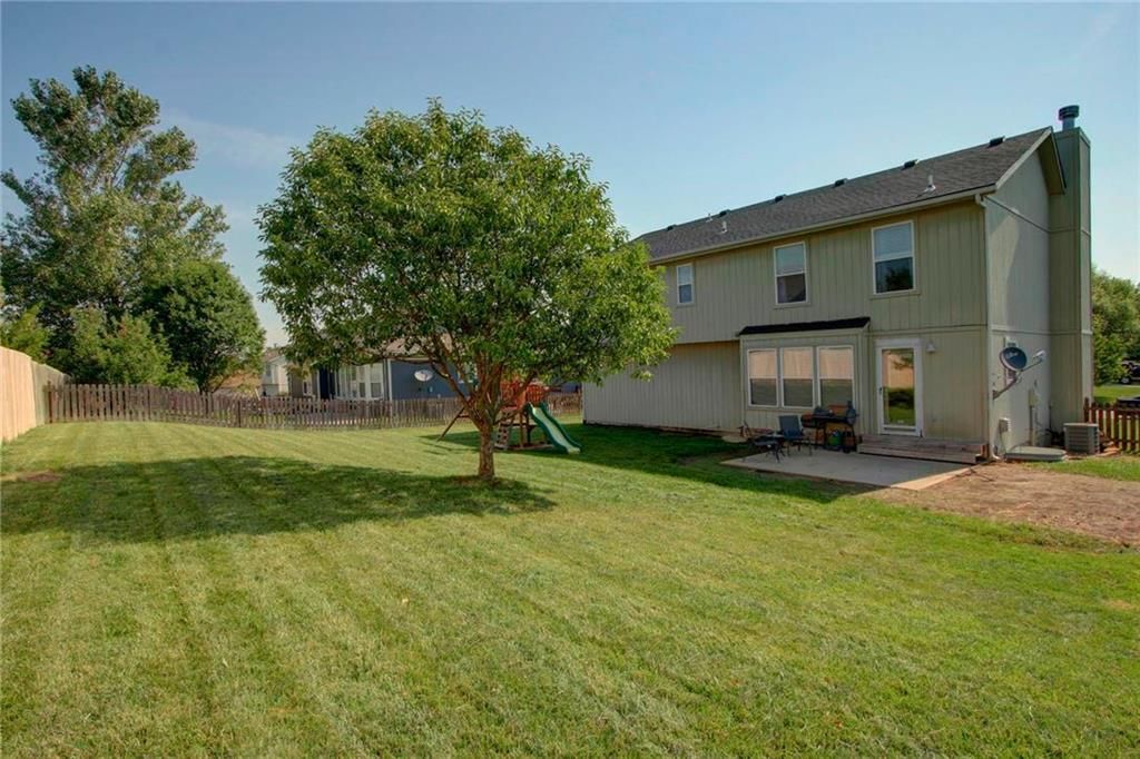 21833 S Main Street — photo 15