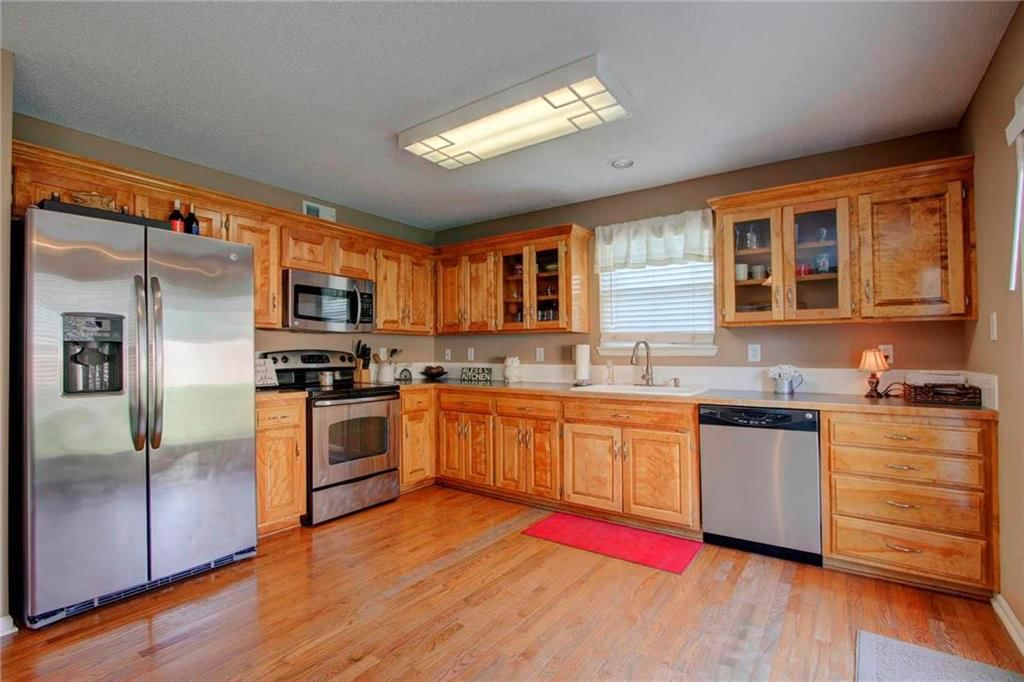 21833 S Main Street — photo 5