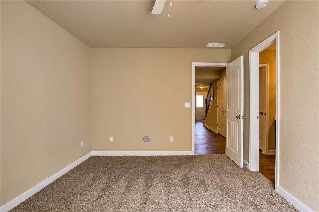 232 N Washington Street — photo 13