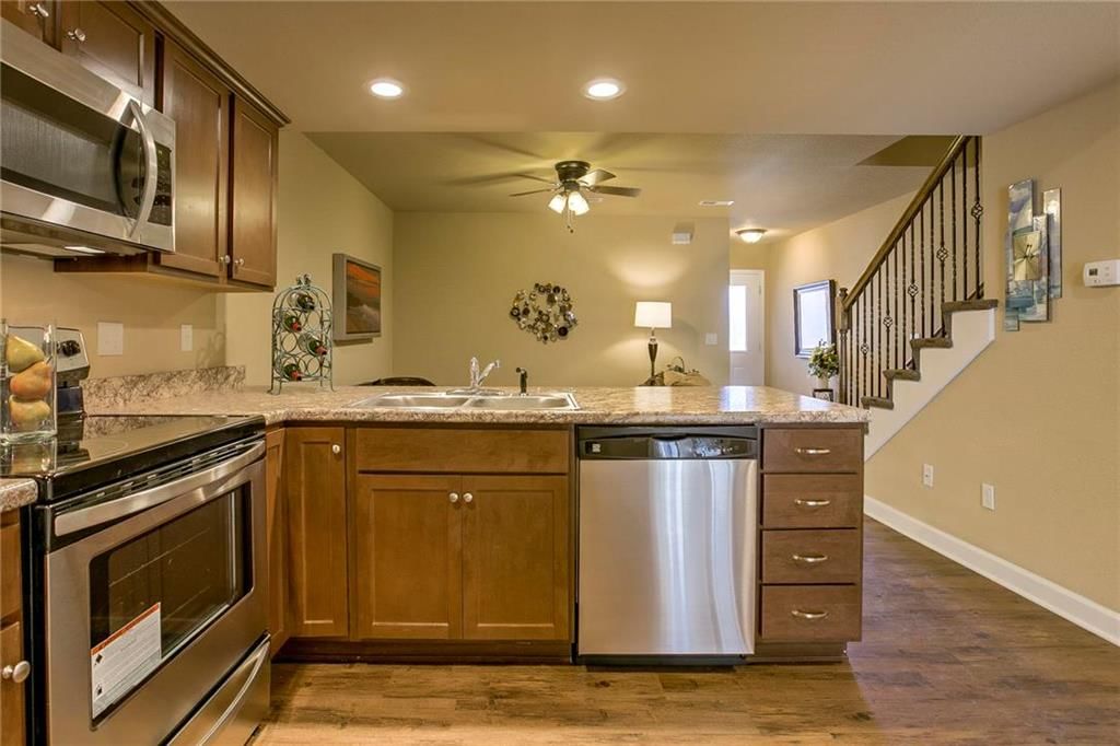 232 N Washington Street — photo 9