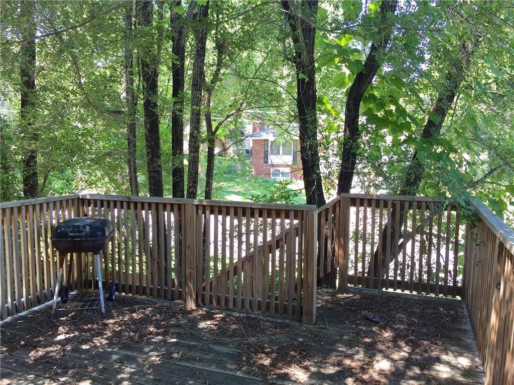 10906 McKinley Avenue — photo 6