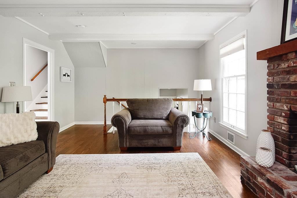 10020 Juniper Lane — photo 9