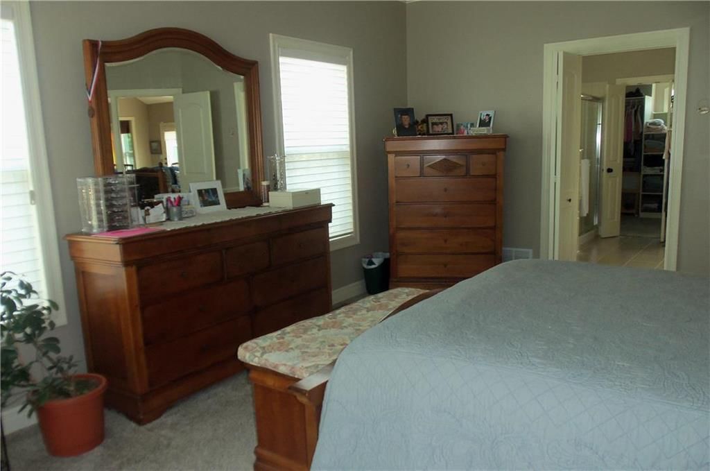 21007 W 60 Terrace — photo 14