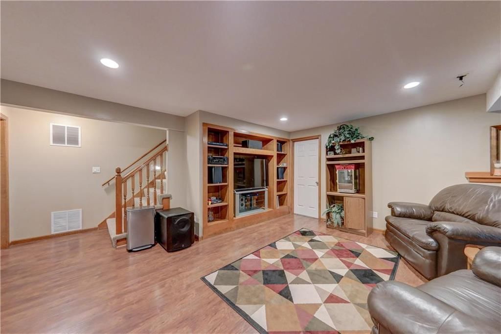 4819 Cliff Court — photo 18