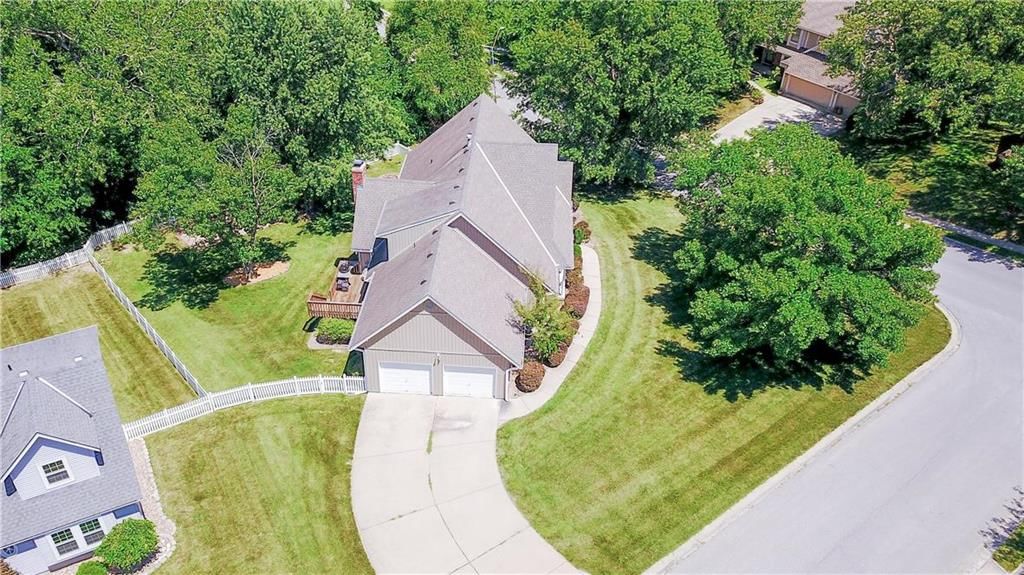 4819 Cliff Court — photo 23