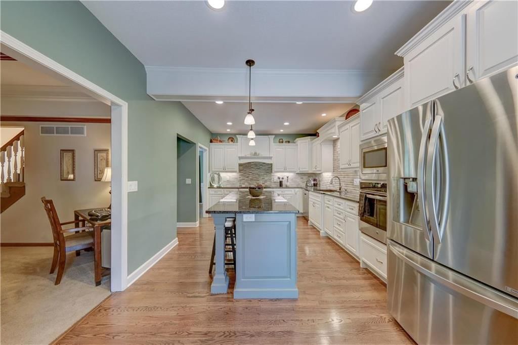 4819 Cliff Court — photo 5
