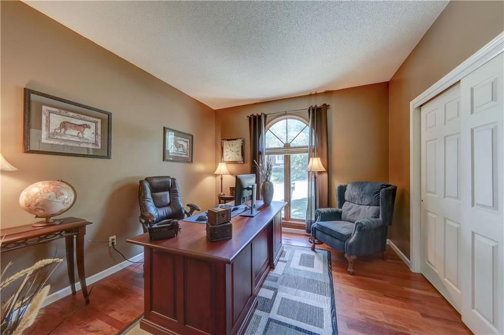 4819 Cliff Court — photo 9