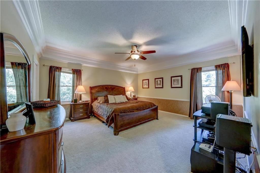 4819 Cliff Court — photo 10