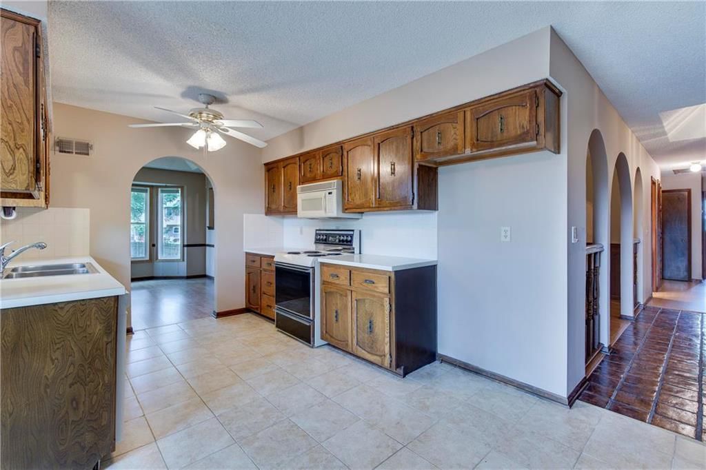 6000 N Strathbury Avenue — photo 11