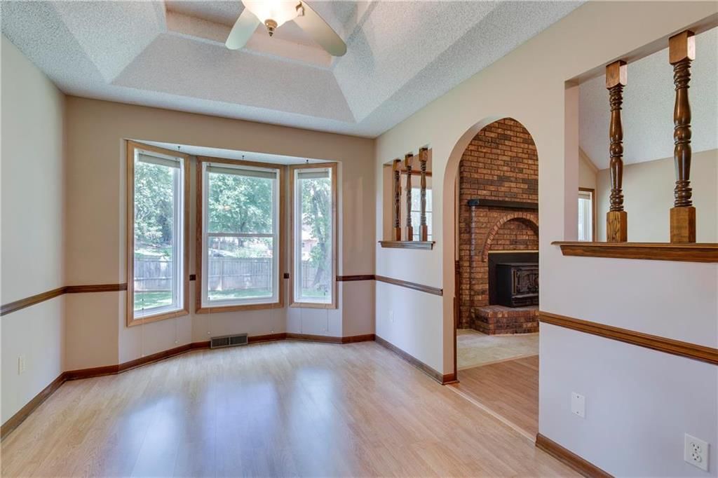 6000 N Strathbury Avenue — photo 7