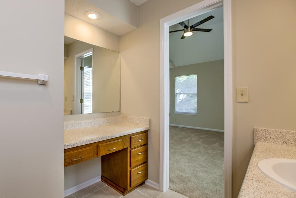 8007 W 149th Terrace — photo 14