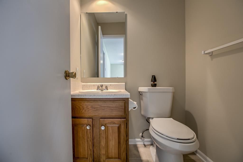 8007 W 149th Terrace — photo 17