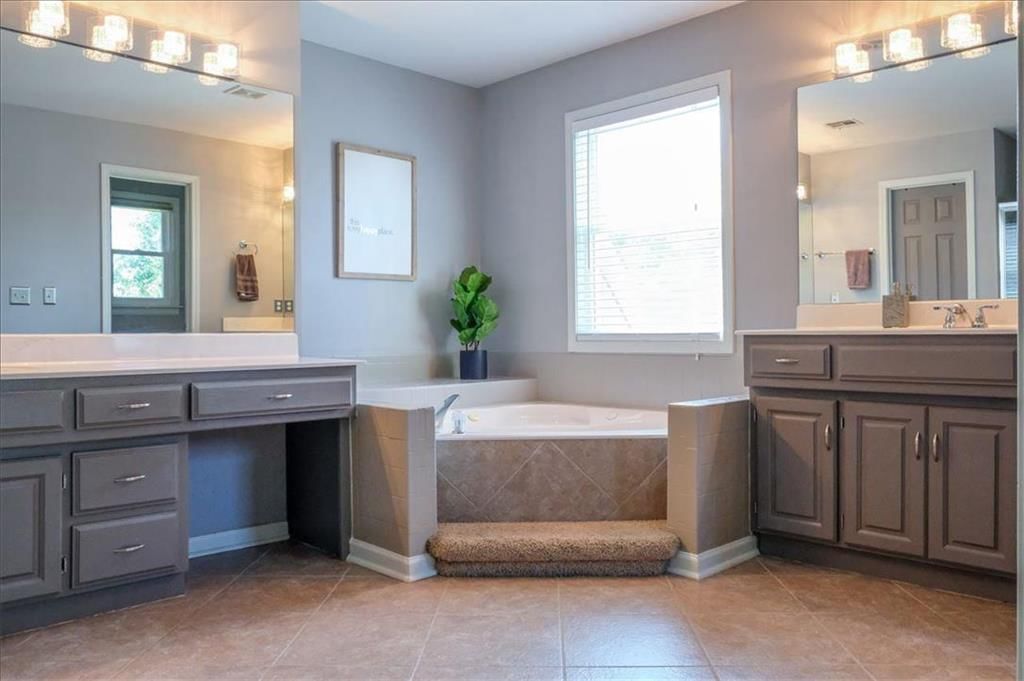 15719 Cedar Street — photo 20