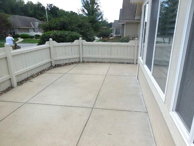 900 NE Devon Drive — photo 4