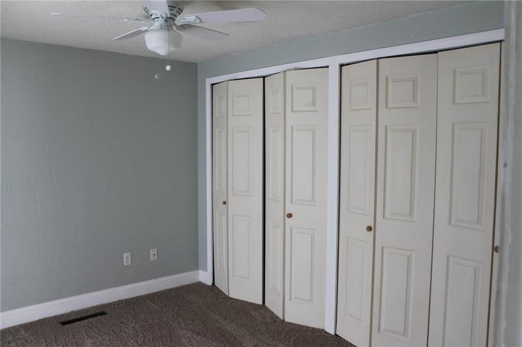 5400 Maple Street — photo 5