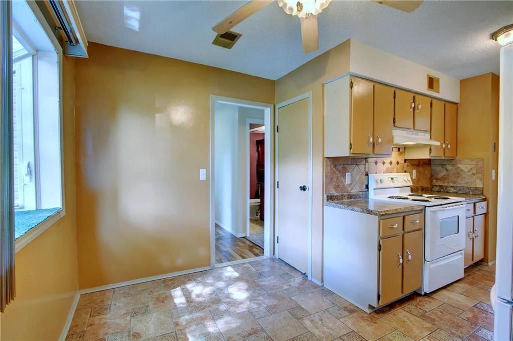 6206 Holly Tree Lane — photo 5