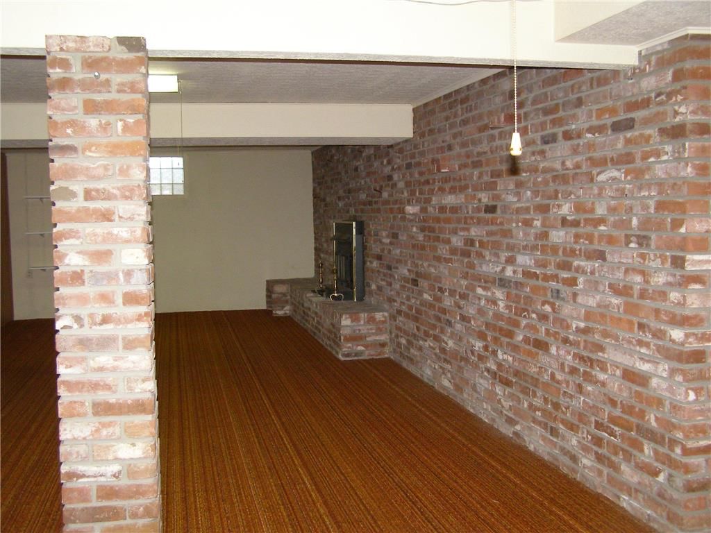 3728 S Sterling Avenue — photo 17