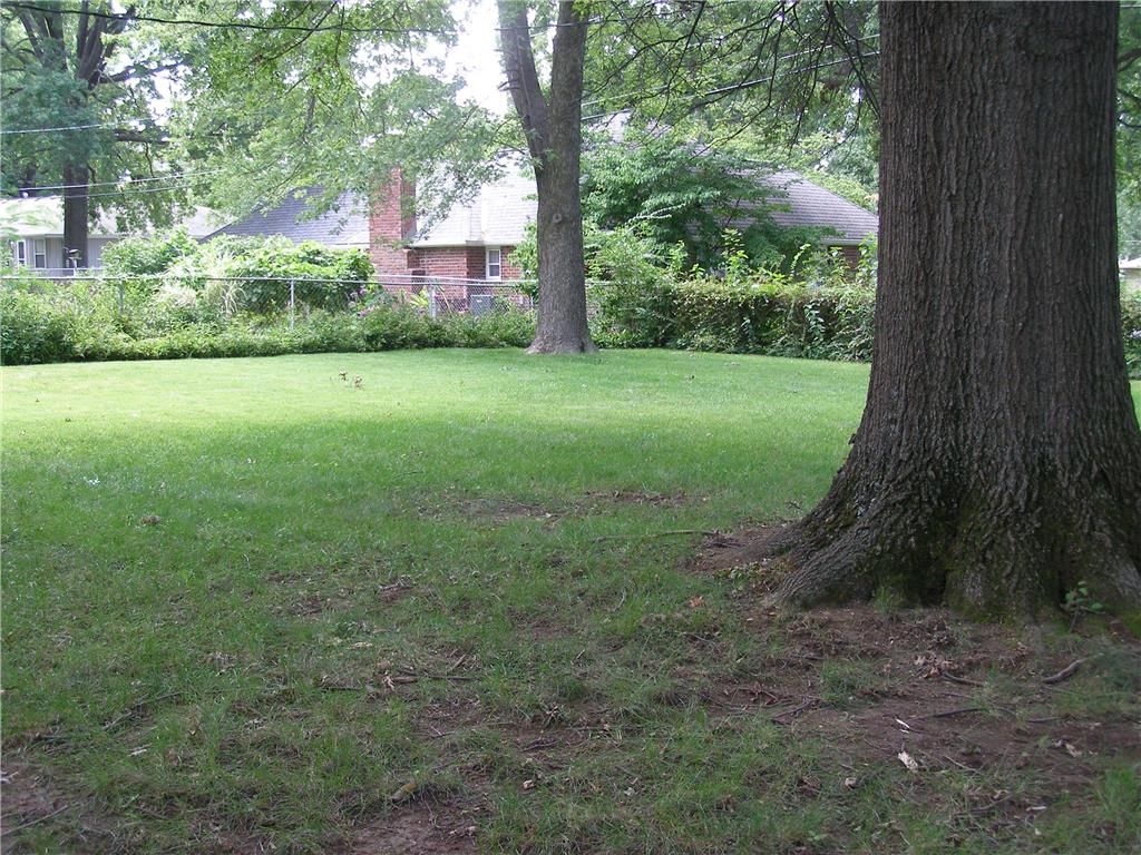 3728 S Sterling Avenue — photo 20