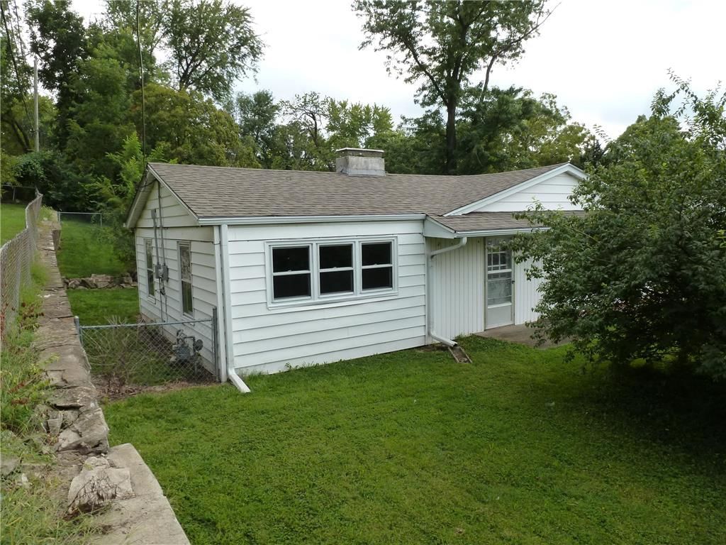 4709 NE Vivion Road — photo 5