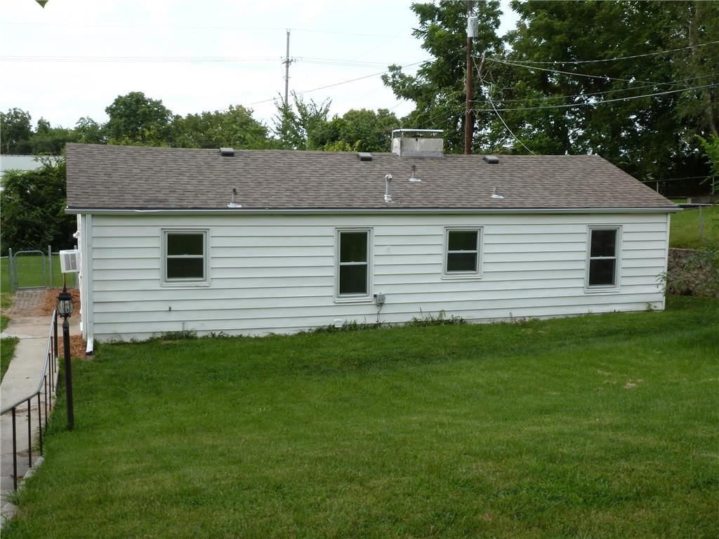 4709 NE Vivion Road — photo 7