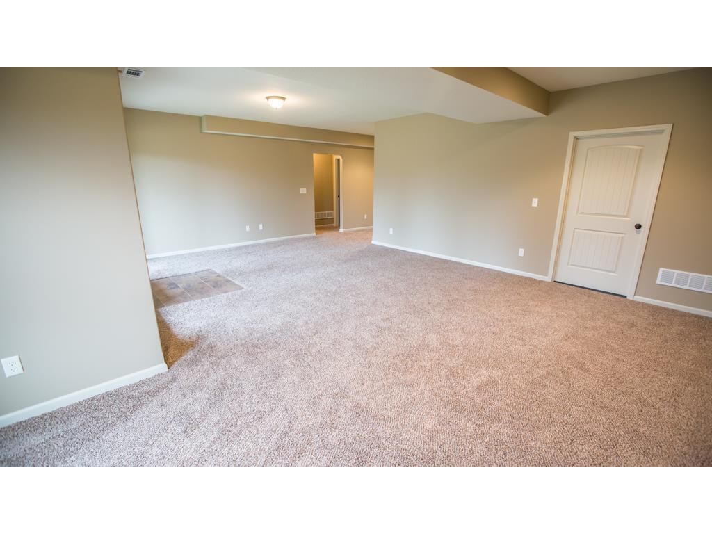 928 SE Auburn Court — photo 18