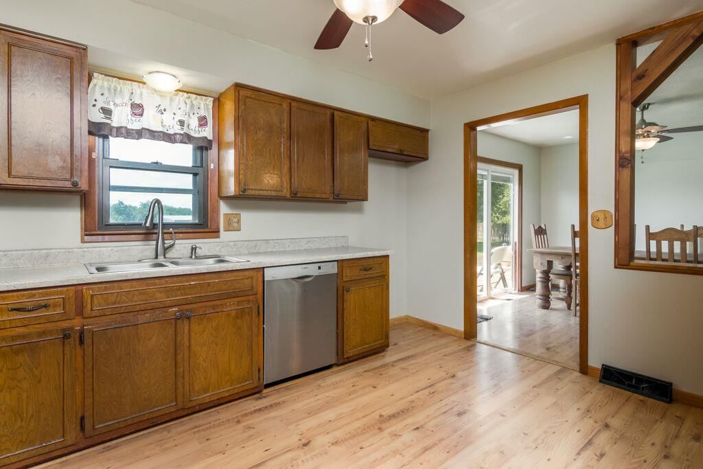 12873 Klatt Road — photo 10