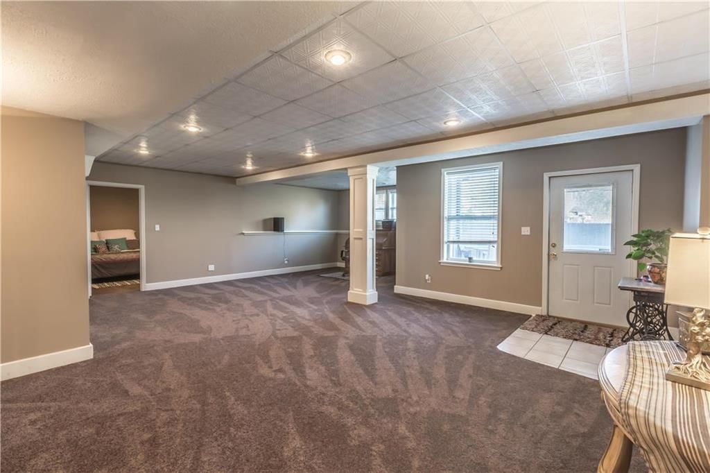6415 N Spruce Avenue — photo 22