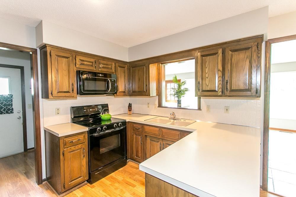 13328 W 70th Terrace — photo 11