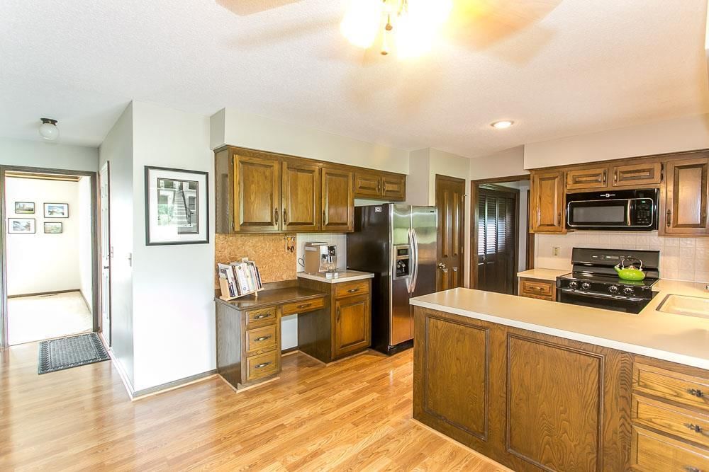 13328 W 70th Terrace — photo 9
