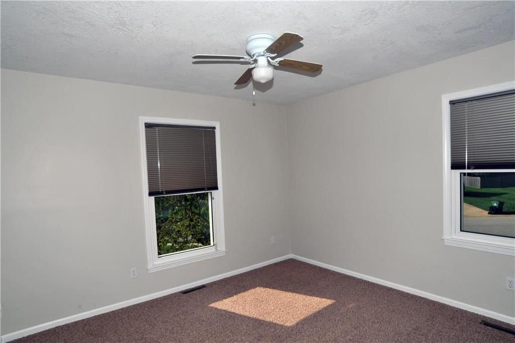 310 S Park Drive — photo 11