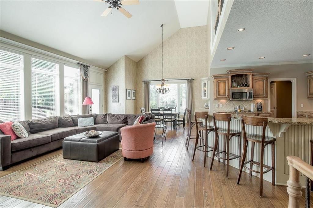 315 NW Rockwood Court — photo 8