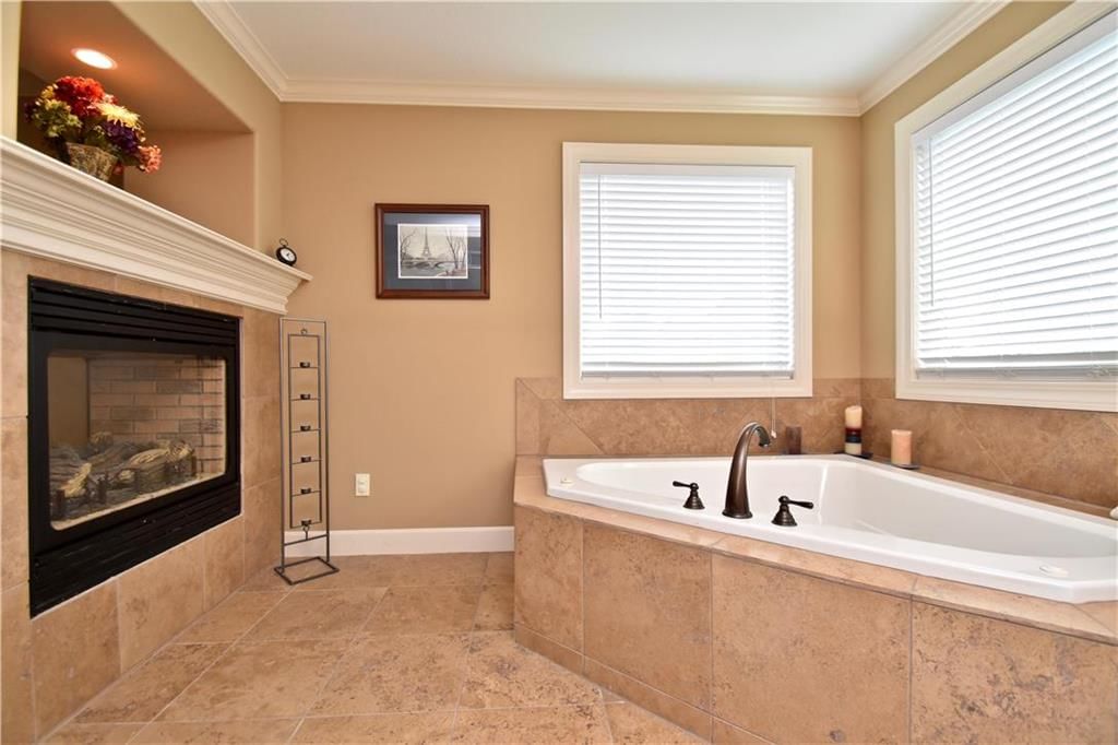10001 Sunset Drive — photo 15