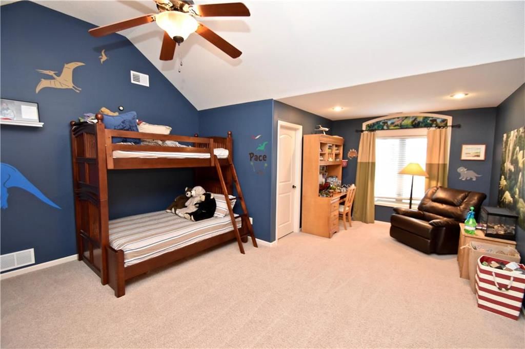 10001 Sunset Drive — photo 18