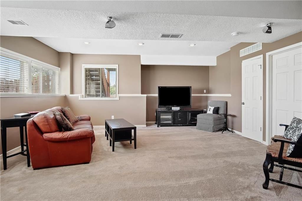 12142 S Redbud Lane — photo 22