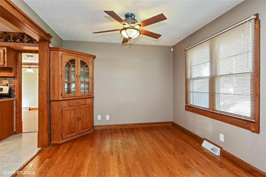 6620 NW Sweetbriar Court — photo 6