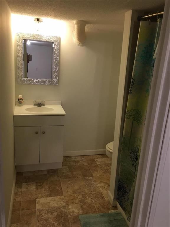 624 N Grover Street — photo 16