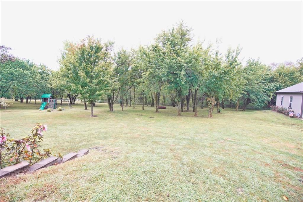 30109 E Stringtown Road — photo 24