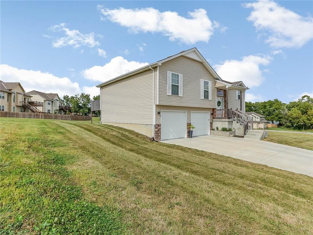 11132 NOGARD Avenue — photo 22