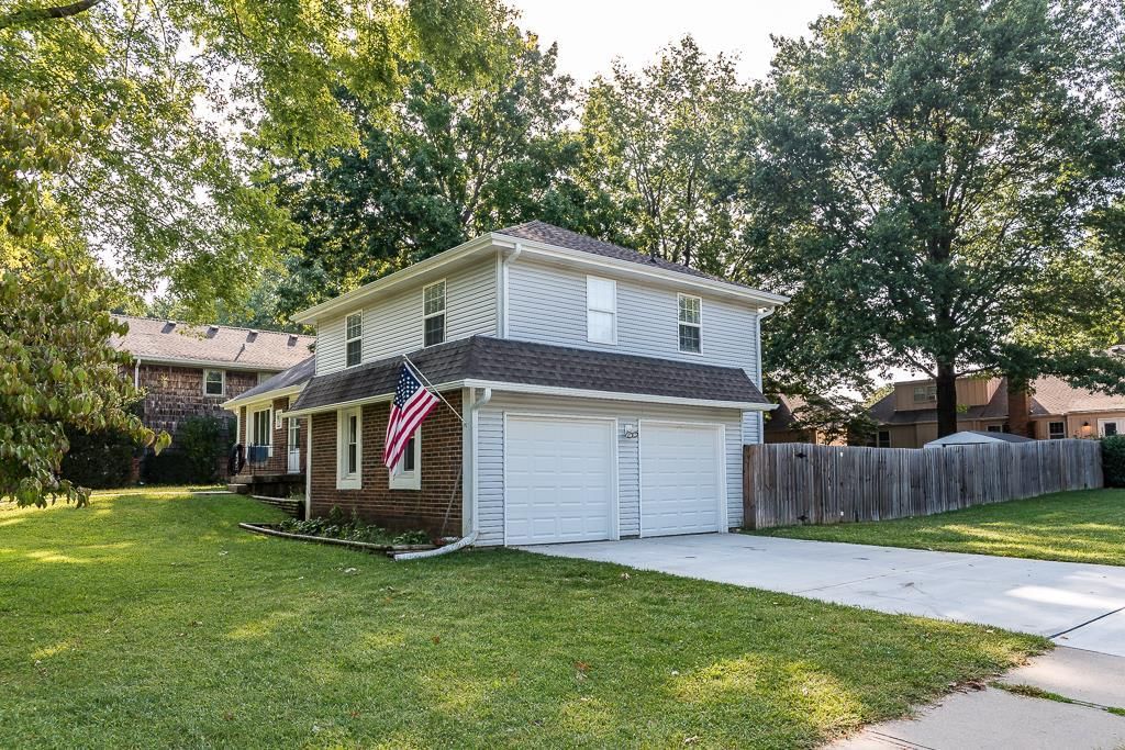 12621 W 100th Terrace — photo 19