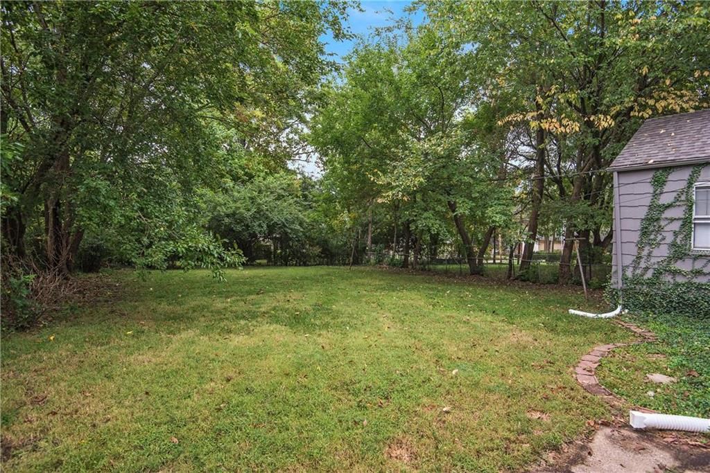 8825 Iroquois Trail — photo 20