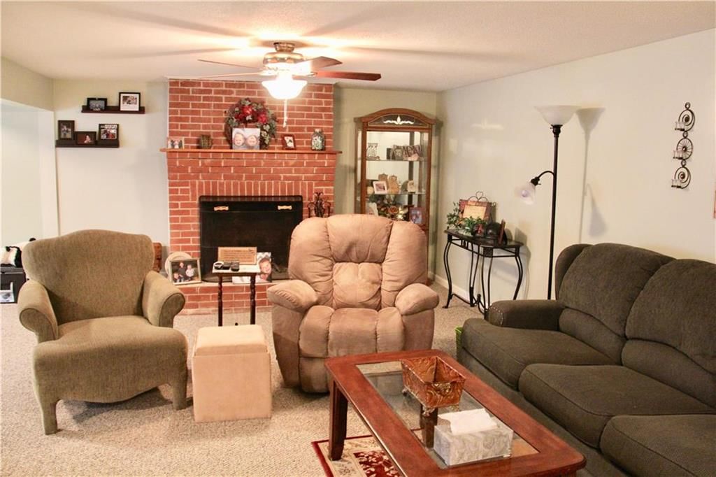 1414 S Business 13 Highway — photo 17