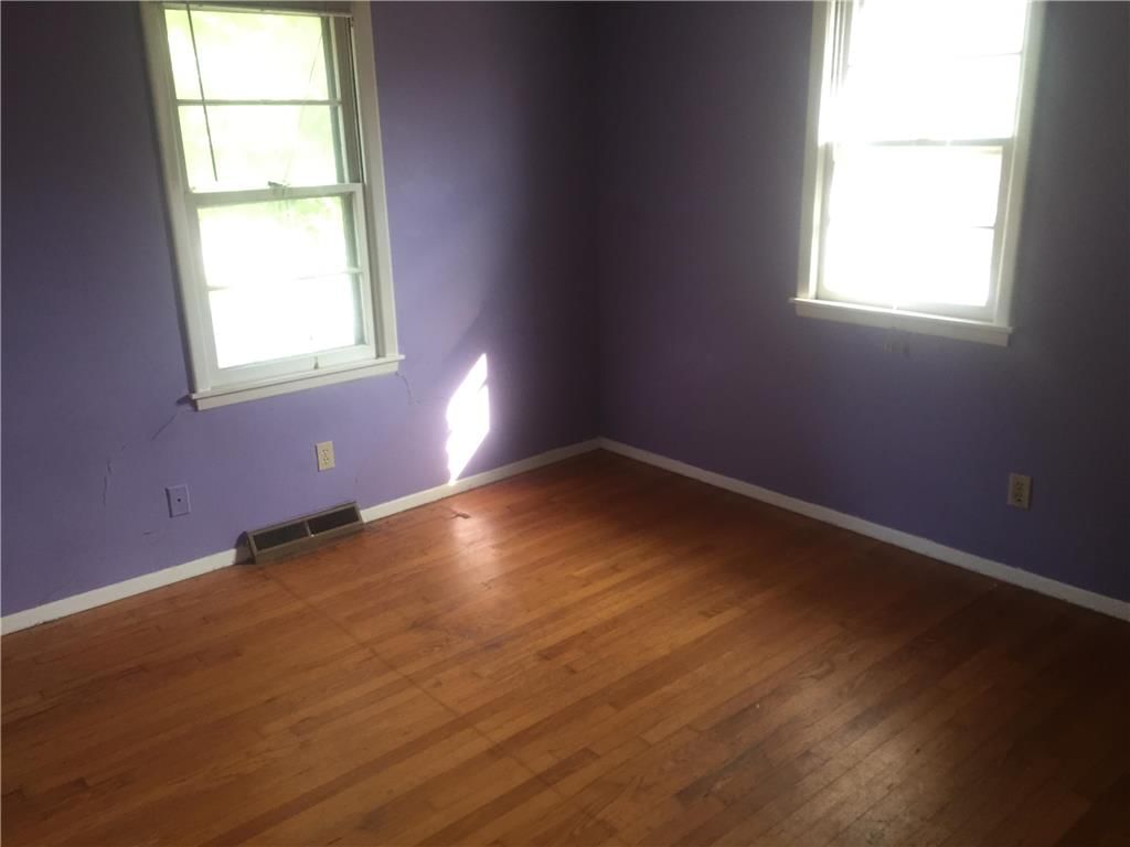 8736 N Jefferson Street — photo 4