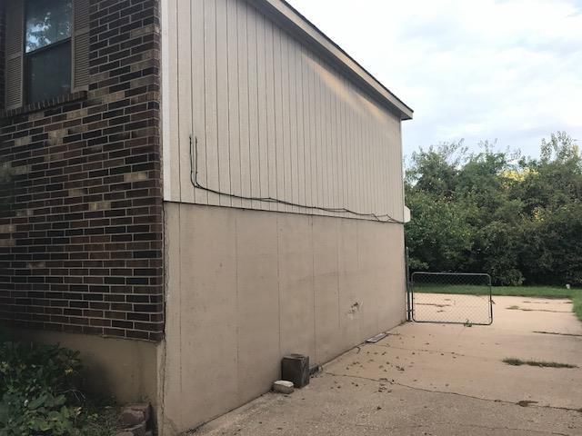 12813 Raintree Drive — photo 3