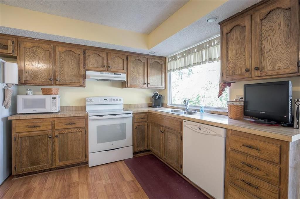 1936 E Osage Circle — photo 13