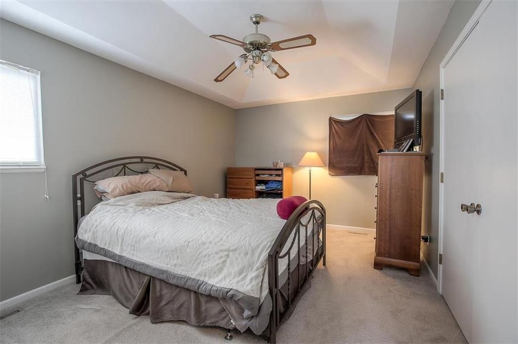 1936 E Osage Circle — photo 14