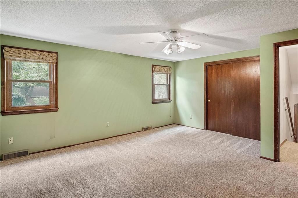 10009 Taylor Drive — photo 10